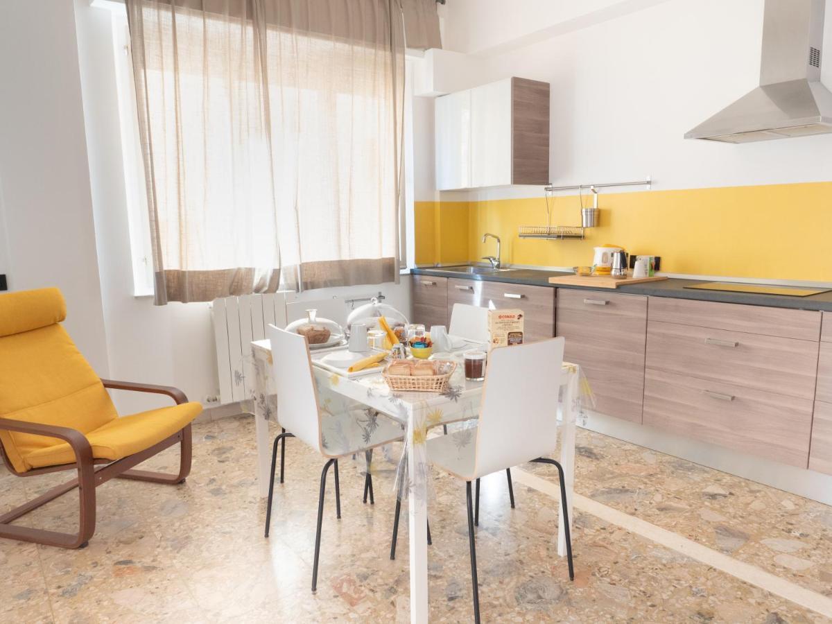 Bed and Breakfast La Casa Di Adua Порто-Сант'Эльпидио Экстерьер фото